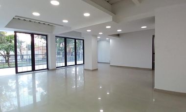 local en arriendo en el bosque. Cod A104541