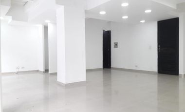 local en arriendo en el bosque. Cod A104541