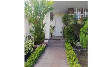 VENTA CASA BRISAS DEL GOLF
