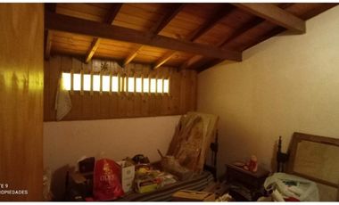 VENDO CASA 3 AMB C/DEPTO 2 AMB EN MAR DEL PLATA