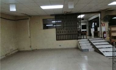 Se Vende Local Comercial 300 mts Parque Lefevre $395.000.oo