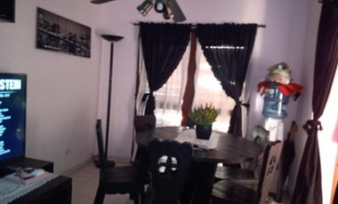 Duplex en Corimayo en barrio Policial