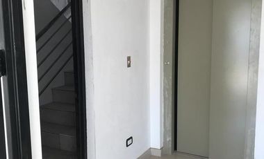 Lencke Vende - Excelente departamento 3 dormitorios c/cochera, como a estrenar