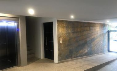 Lencke Vende - Excelente departamento 3 dormitorios c/cochera, como a estrenar