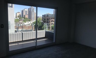 Lencke Vende - Excelente departamento 3 dormitorios c/cochera, como a estrenar