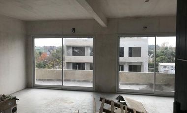 Lencke Vende - Excelente departamento 3 dormitorios c/cochera, como a estrenar