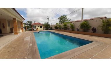 VENTA  APARTAMENTO EN LAS ACACIAS PH CANTABRIA V