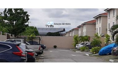 VENTA  APARTAMENTO EN LAS ACACIAS PH CANTABRIA V