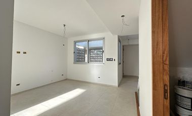 Casa tipo dúplex en Venta, La Plata de 3 ambientes