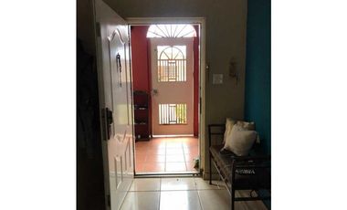 ALQUILER  CASA BRISAS DEL GOLF