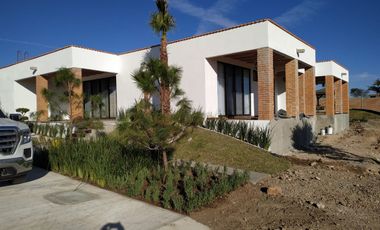VENTA DE GRANJA CON HACIENDA EN EL SOYATAL AGUASCALIENTES (LUCY)