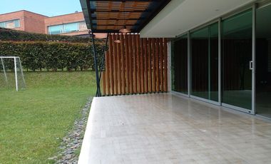 PR15121 Casa en arriendo en el sector Alto de Palmas