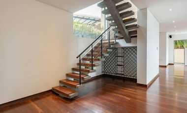 casa en arriendo/venta en antiguo camino al meta. Cod V27378