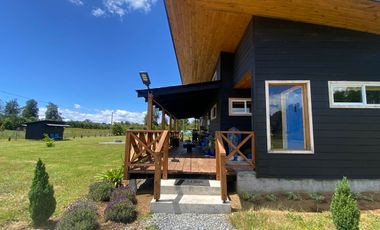 Casa nueva a minutos del Lago Ranco