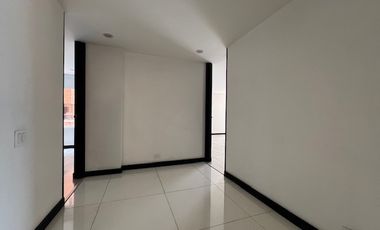 apartamento en arriendo/venta en chico alto. Cod A8131332