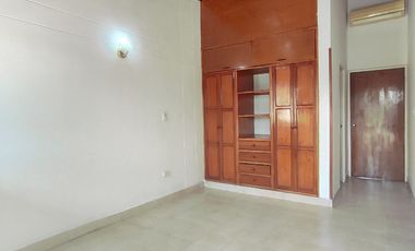 casa en venta en avenida libertadores. Cod V30151