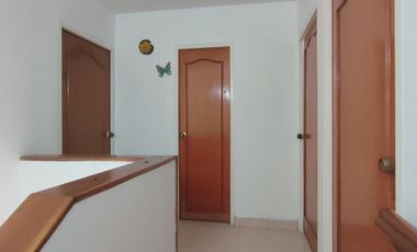 casa en venta en avenida libertadores. Cod V30151