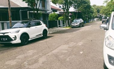Di Sewakan Rumah Siap Huni 4 Kamar di Batununggal Bandung