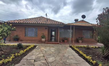 casa campestre en arriendo en el cairo. Cod A119243