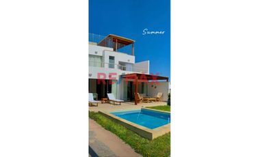 🏖️ ¡VIVE EN PARACAS COMO SI ESTUVIERAS DE VACACIONES TODO EL AÑO!
Moderna Casa de Playa en Condominio Sotavento – USD 255,000.00
📍 Nuevo Paracas – A