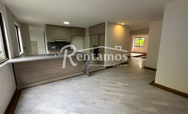 apartamento en arriendo en el poblado. Cod A775463