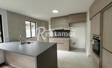 apartamento en arriendo en el poblado. Cod A775463