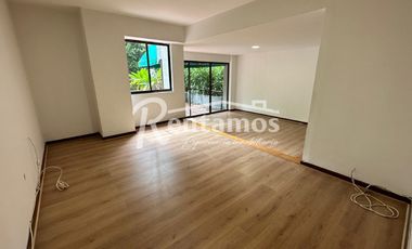 apartamento en arriendo en el poblado. Cod A775463