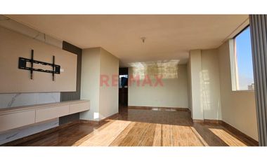 Departamento En Venta – 5To Piso Con Vista Urb. Razuri