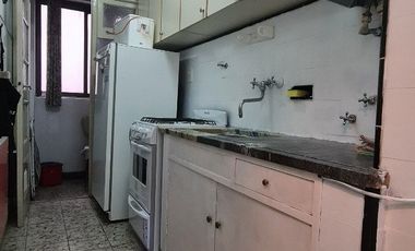 Alquiler temporada 2023 departamento 2 ambientes c/ balcón y vista a Plaza Colón