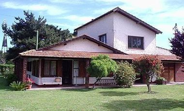 EXCELENTE QUINTA SOBRE DOS PARCELAS CON DOS VIVIENDAS EN MIRAMAR