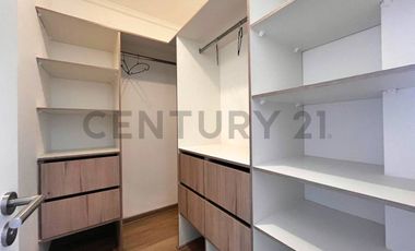 Se arrienda casa sector San Ramón