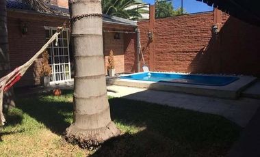 Chalet en venta en El Palomar
