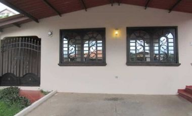 ALQUILER CASA BRISAS DEL GOLF