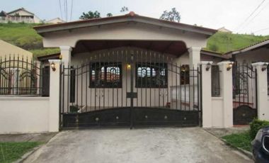 ALQUILER CASA BRISAS DEL GOLF