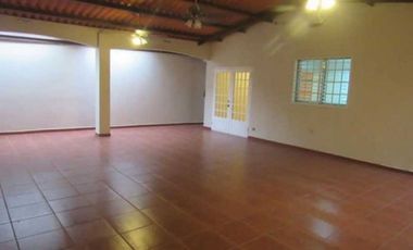 ALQUILER CASA BRISAS DEL GOLF