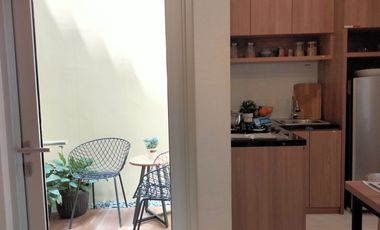 Dijual Rumah Town House Konsep Minimalis di Gading Serpong