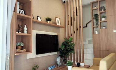 Dijual Rumah Town House Konsep Minimalis di Gading Serpong