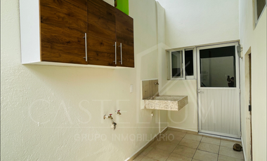Casa en venta en Jiutepec en condominio con roof garden
