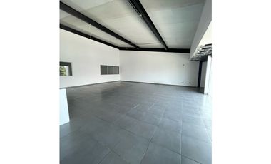 TOCUMEN/BODEGA  $3,951/ALQUILER VENTA