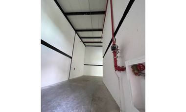 TOCUMEN/BODEGA  $3,951/ALQUILER VENTA