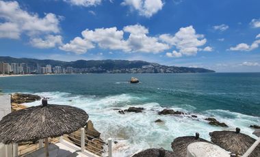 Hermosa Suite sobre Playa!