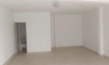 casa-local en venta en poblado campestre. Cod V2985