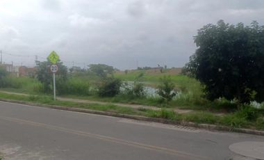 casa-local en venta en poblado campestre. Cod V2985