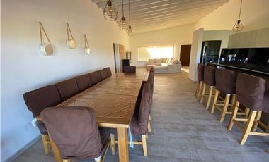 CASA EN VENTA COSTA ESMERALDA - ECUESTRE 281