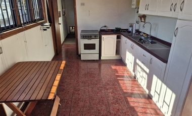 Casa en arriendo de 5 dorm. en Los Angeles