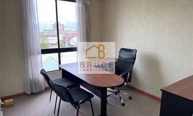 Oficina en arriendo 2 privados 1 baño 1 estac. Centro Osorno