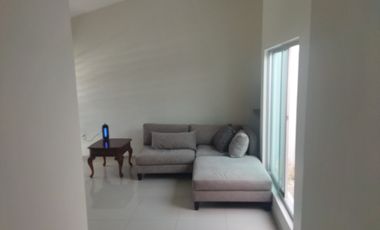 Se renta casa en coto guarnición de una planta  amueblada  en Tlajomulco