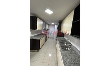 Vendo Hermoso Dpto. En Surco - 4 Dormitorios