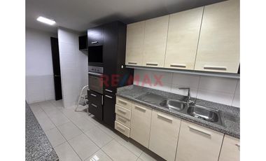 Vendo Hermoso Dpto. En Surco - 4 Dormitorios