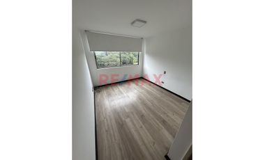Vendo Hermoso Dpto. En Surco - 4 Dormitorios